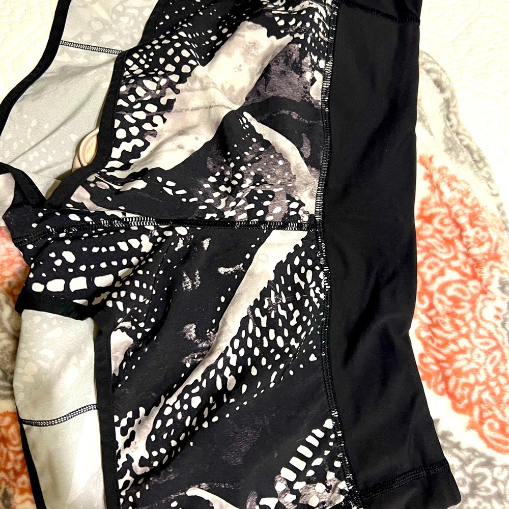 Lululemon speed up shorts!